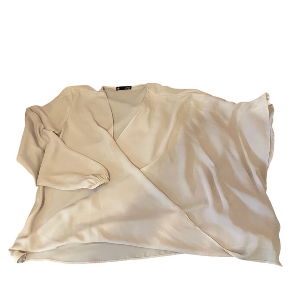 krisa lilac ruffle sleeve blouse - S EUC - Picture 14 of 15